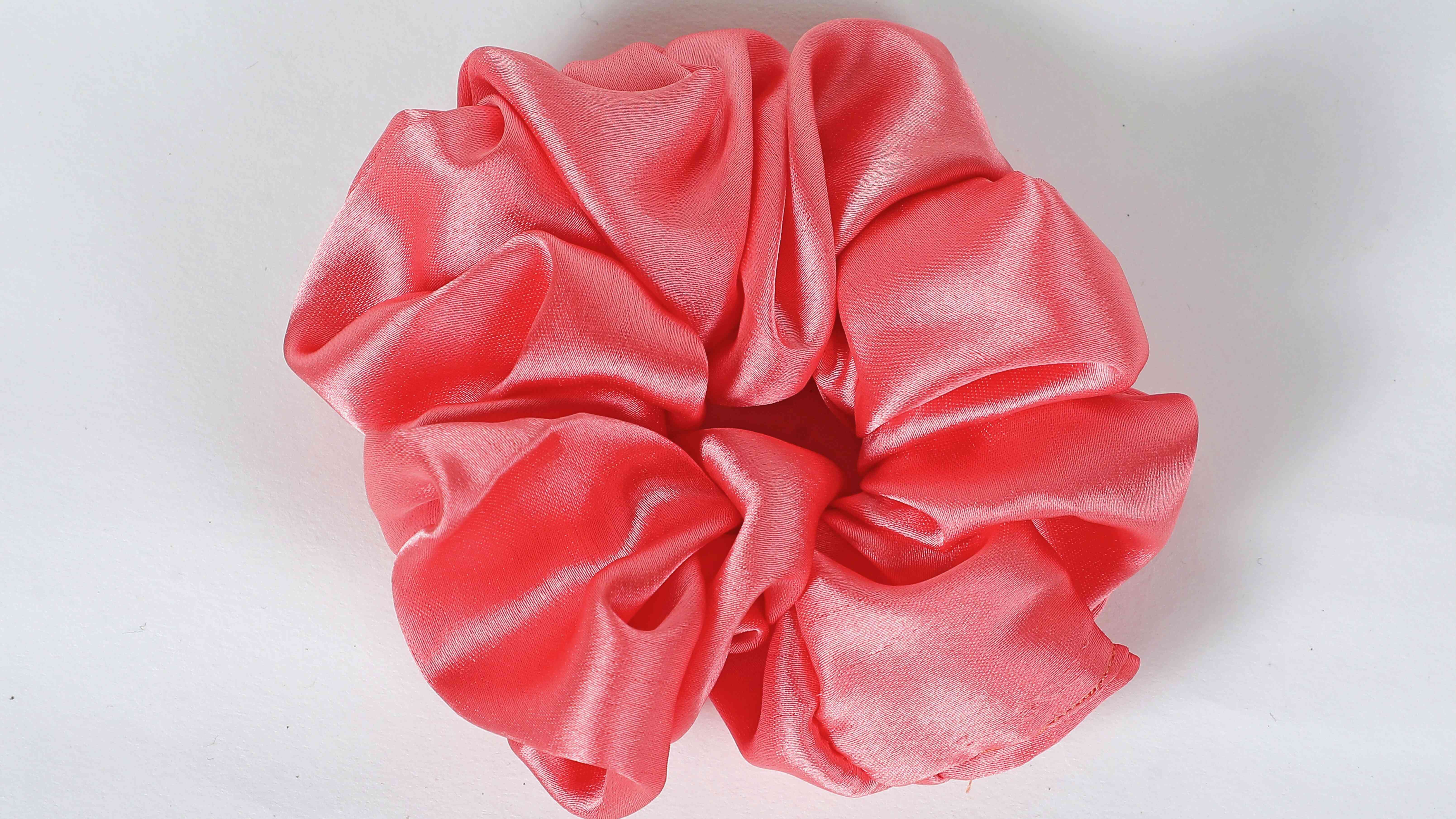 5 Minute Friday - Hair Ties and Scrunchies!