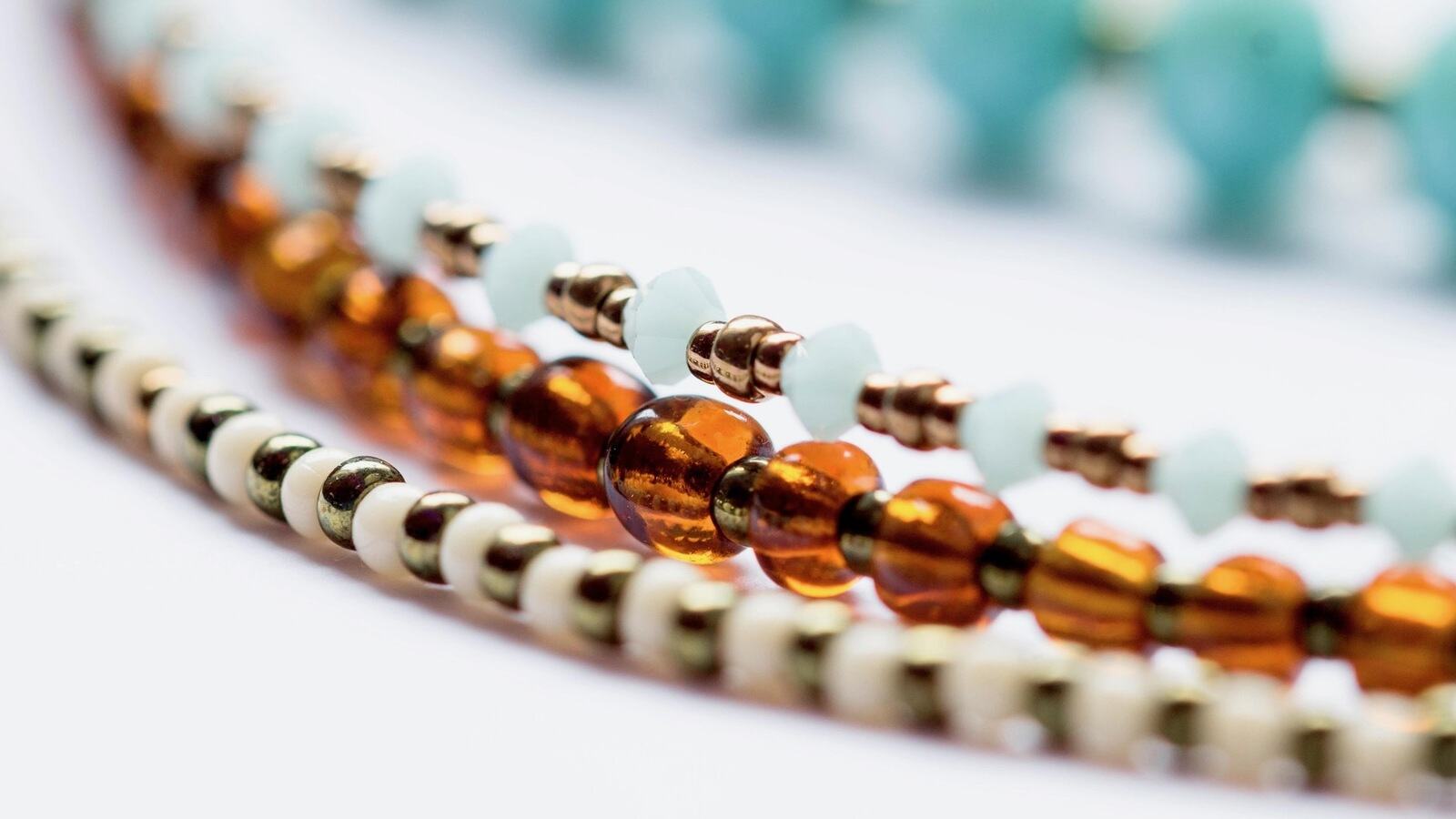 5 Minute Friday - Party Beads! Teaser